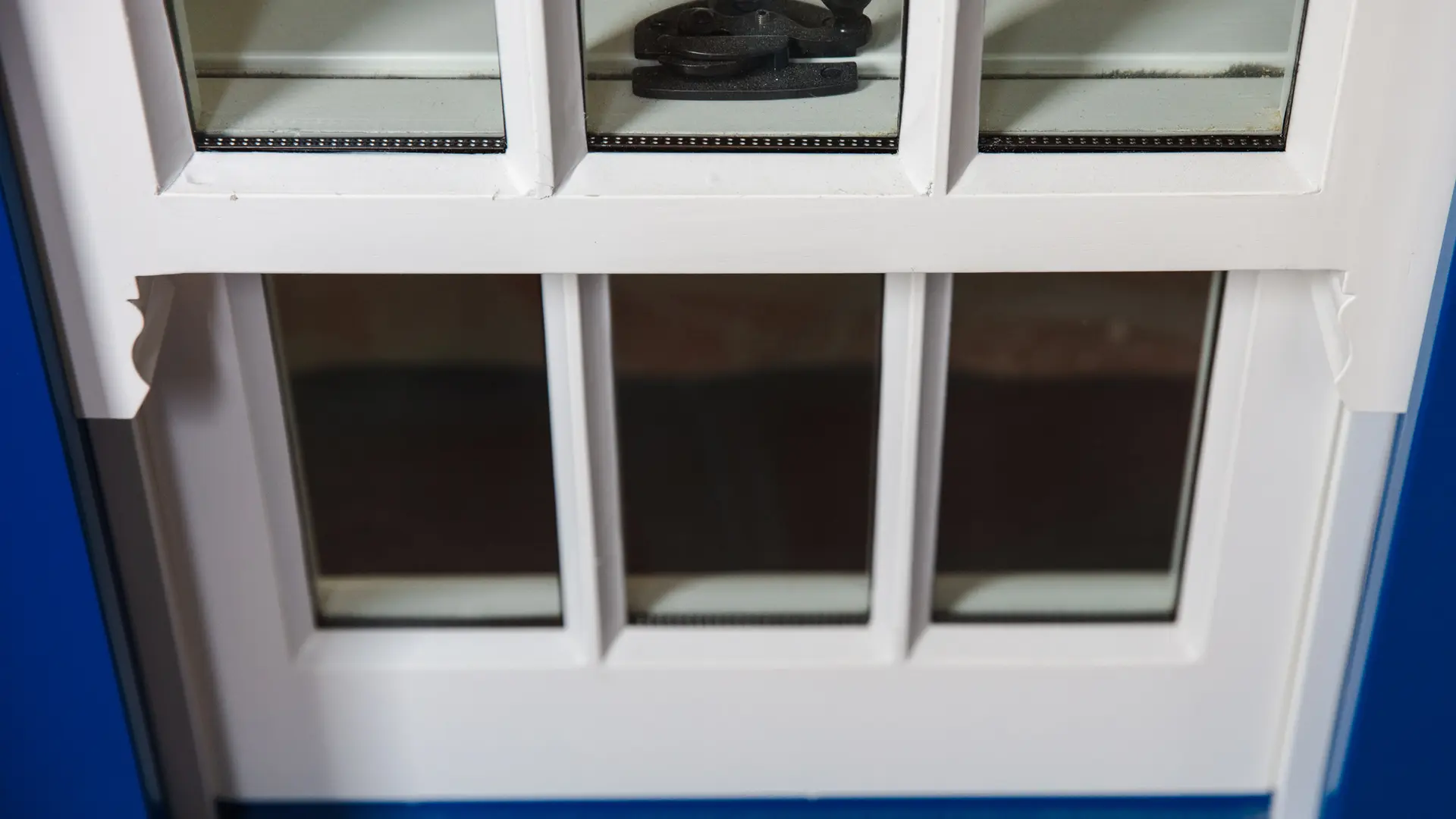 Sash Windows White Exterior 40 - Sash window in White