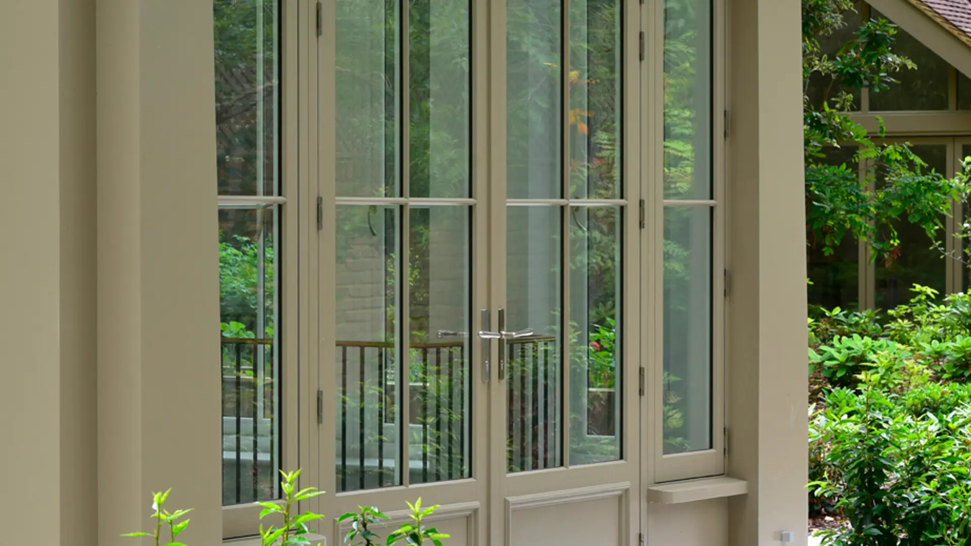 Single Door Green Exterior 3 - French door in Green