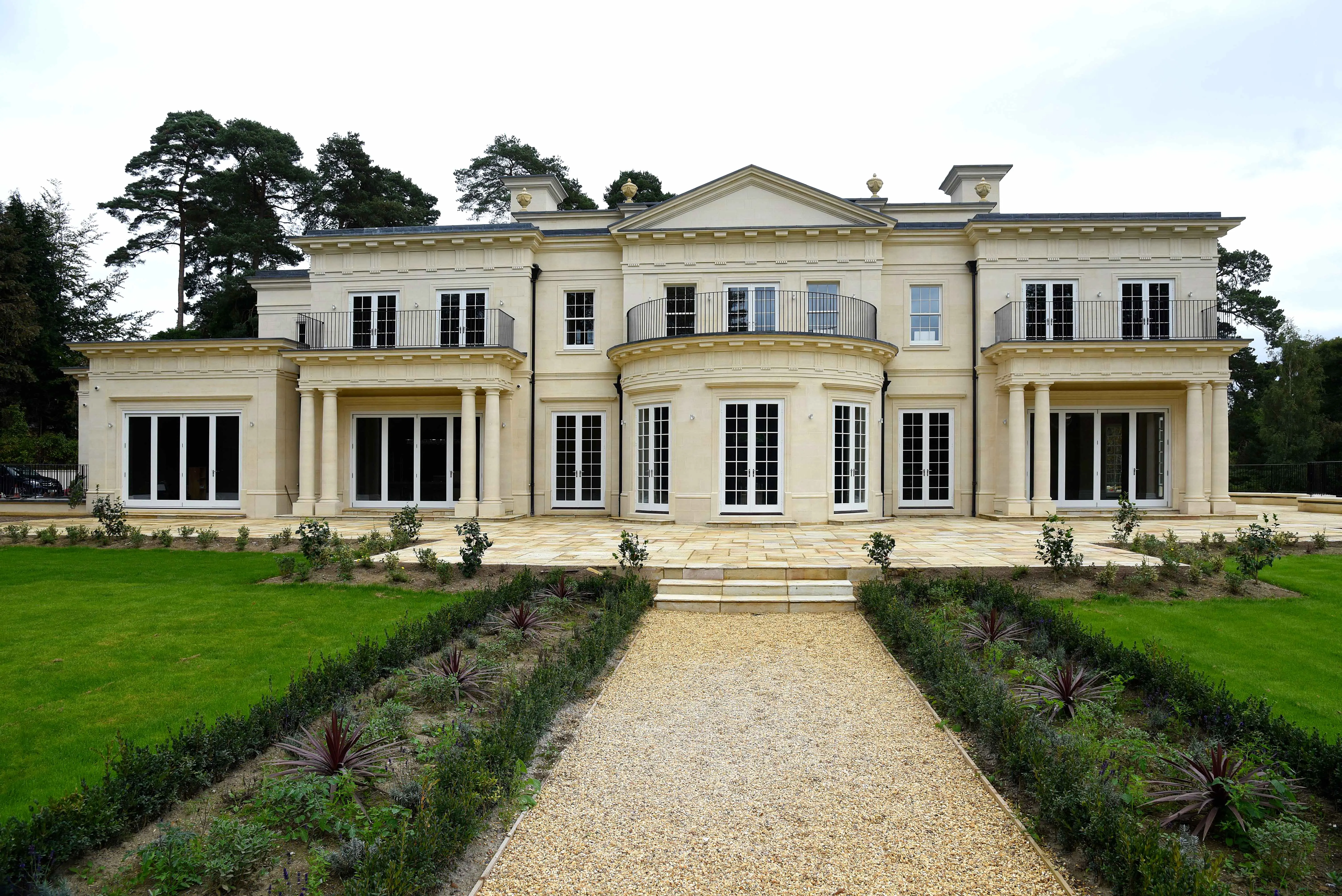 New build mansion on stunning Wentworth estate - 1