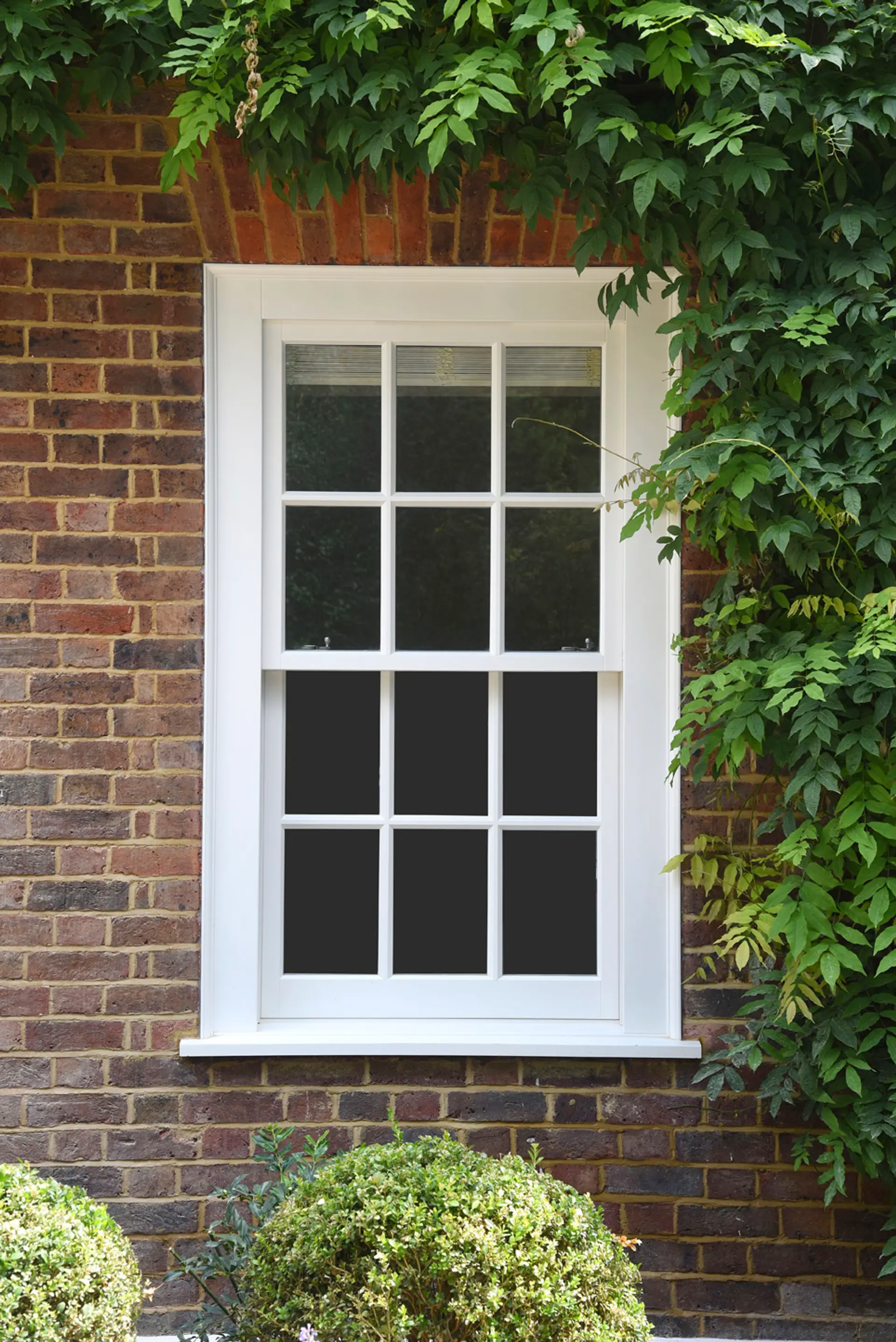 Sash Windows White Exterior 58 - Sash window in White