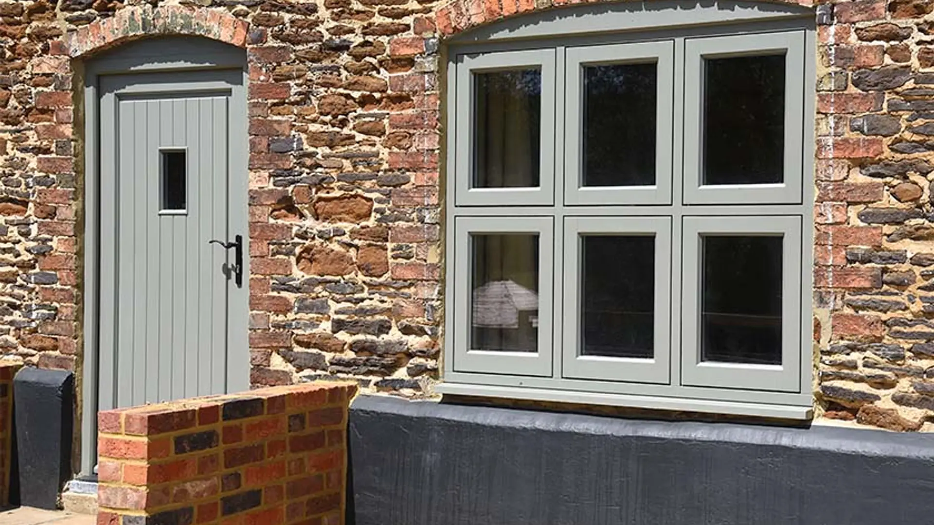 Top Mistakes Builders Make When Specifying Windows & Doors