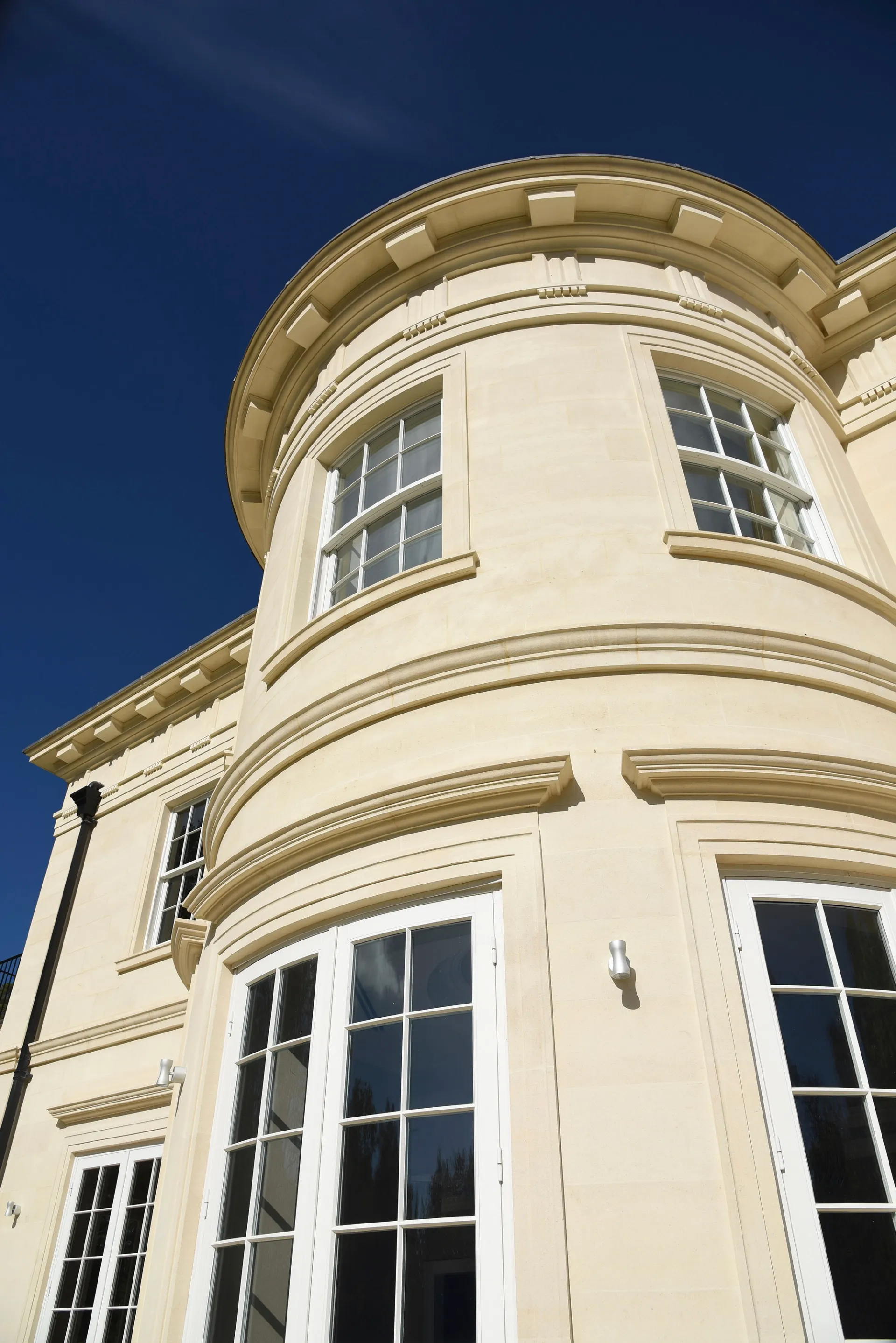 Sash Windows White Exterior 71 - Sash window in White