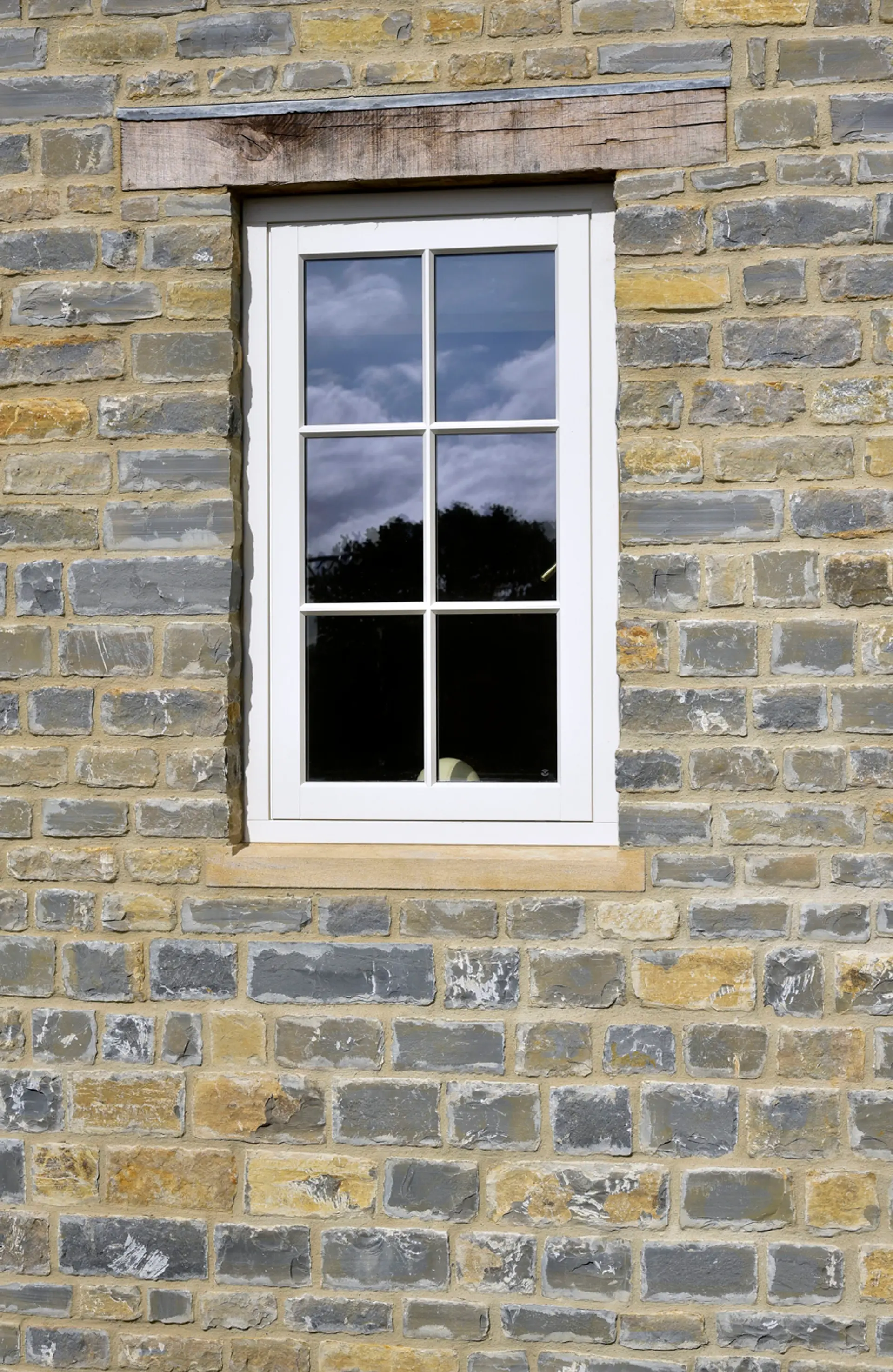 Casement Windows White Exterior 27 - Casement window in White