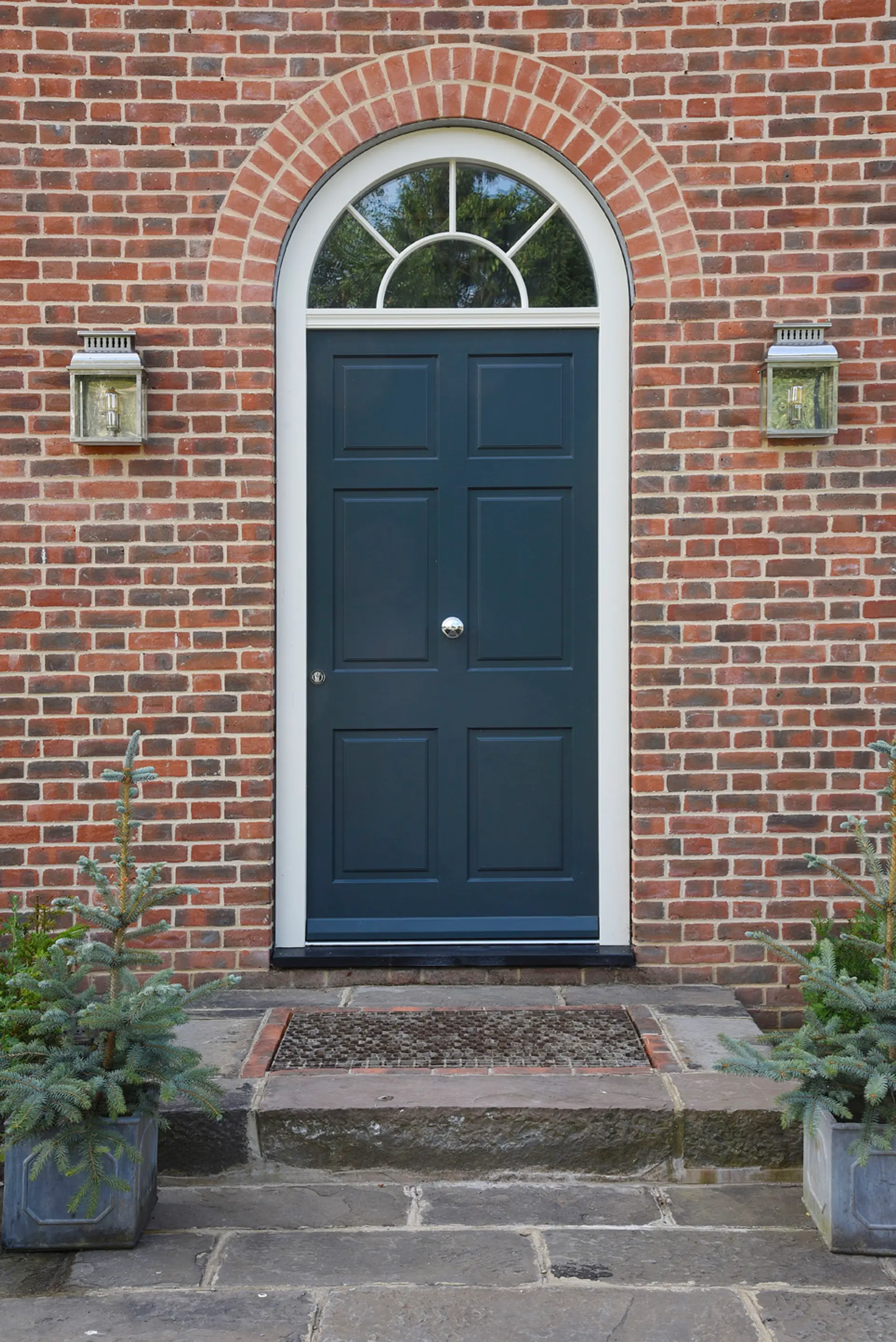 Entrance Door Grey Exterior 17 - Entrance Door in Grey