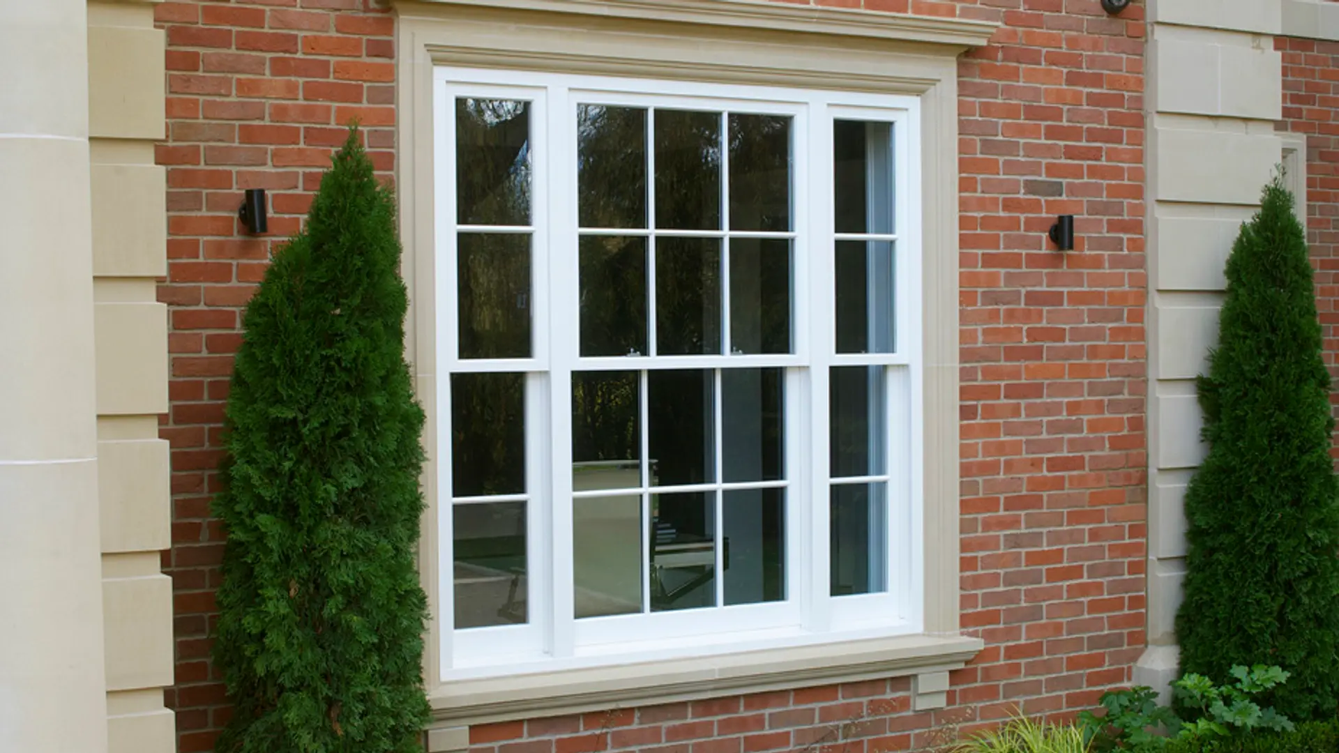 Sash Windows White Exterior 79 - Sash window in White