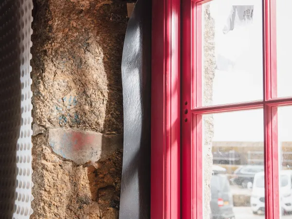 Sash Windows Red Interior - Sash window in Red