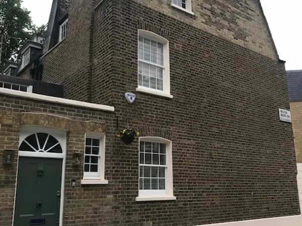 Entrance Door Green Exterior 3 - Entrance Door in Green