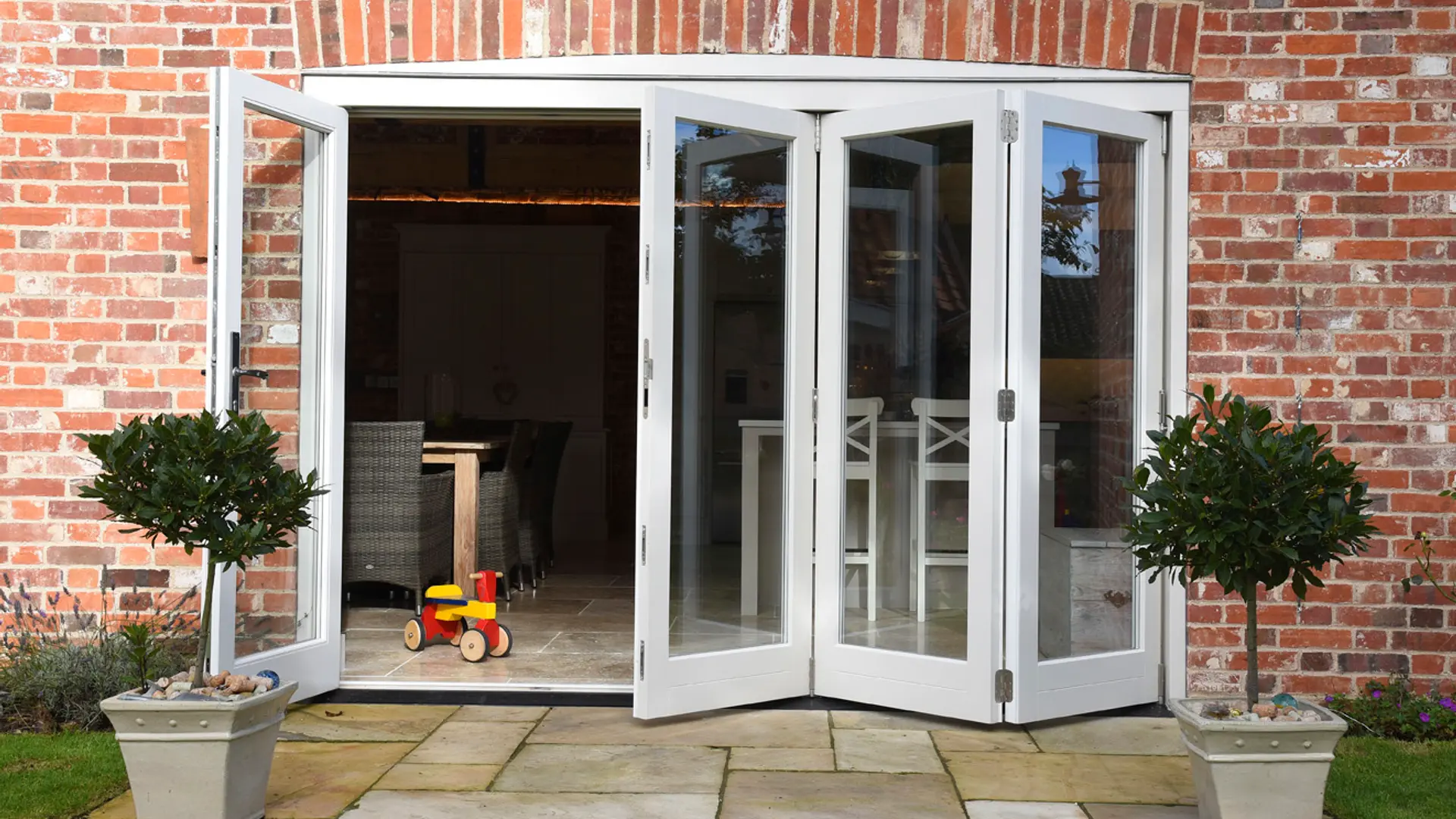 Bifold Door White Exterior 2 - Bi-fold door in White