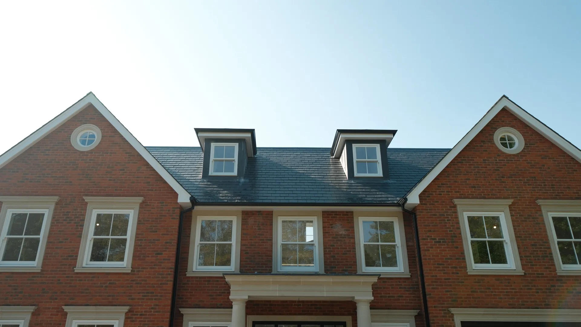 Sash Windows White Exterior 10 - Sash window in White