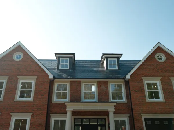 Sash Windows White Exterior 10 - Sash window in White