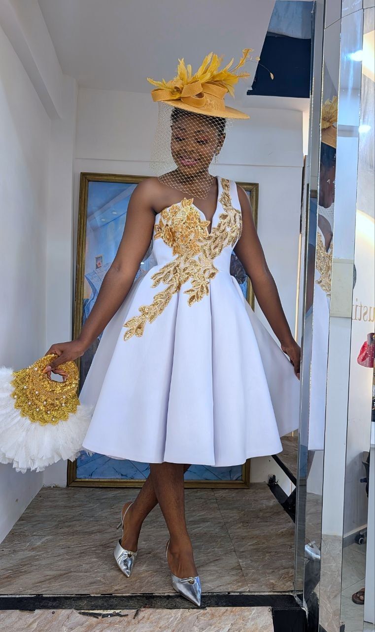 Robe d'état civil