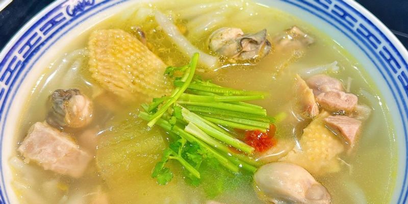 胡椒雞湯蠔仔銀針粉