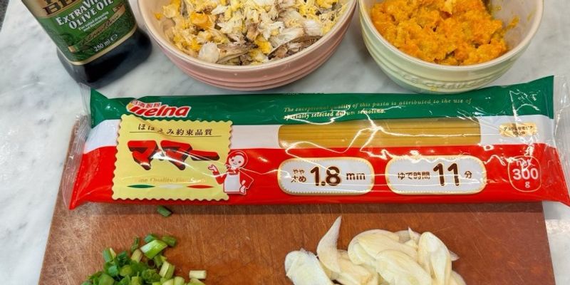 蟹肉蟹粉蒜片意粉