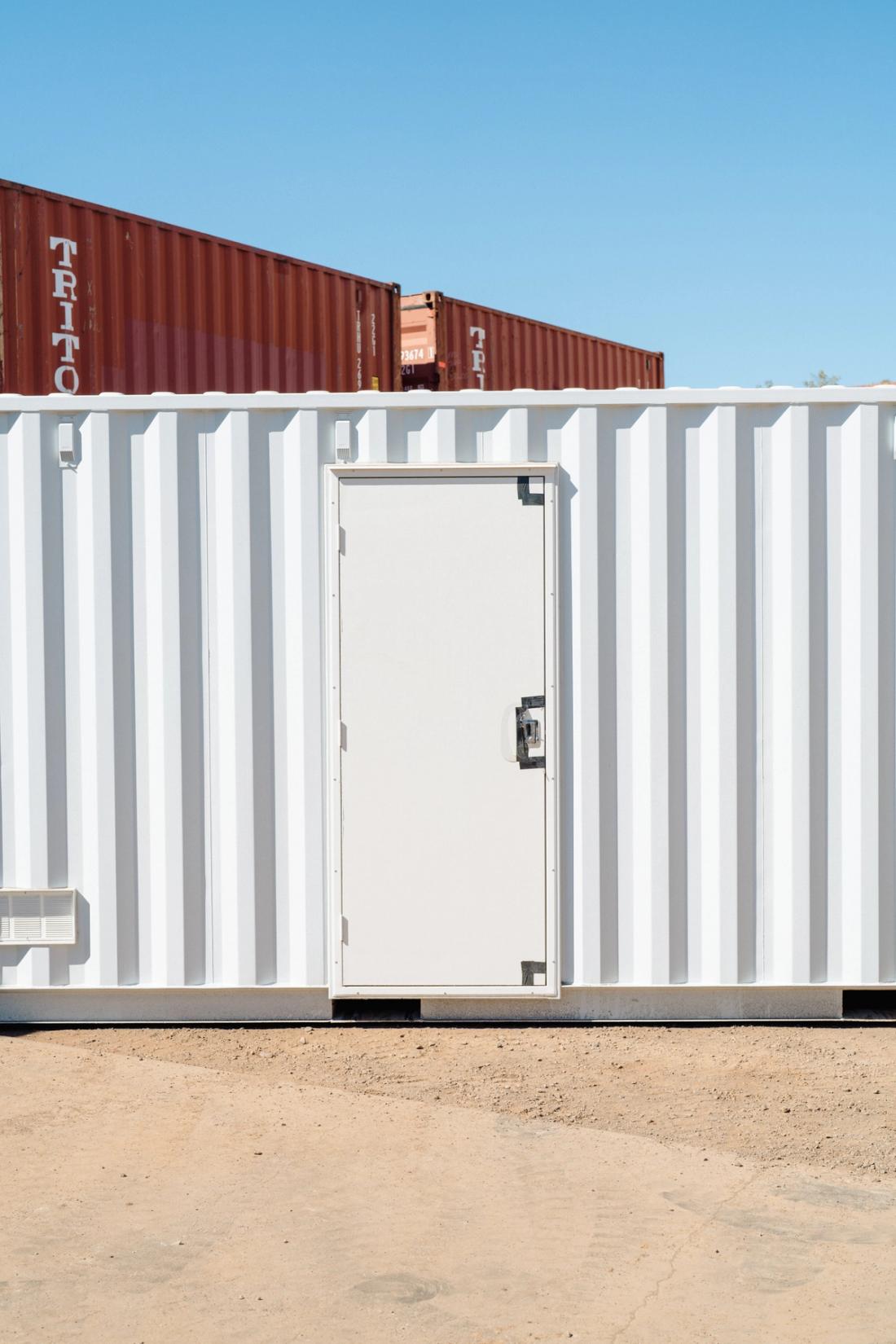 The Eucalypt 20ft workshop, personnel access door