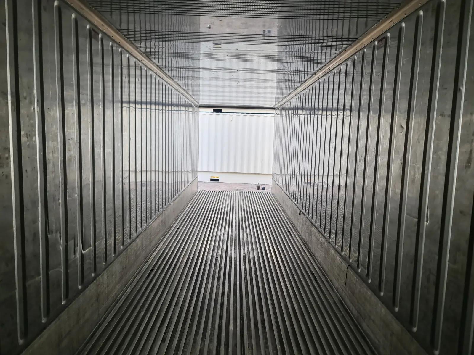 40ft Refrigerated High Cube Shipping Container, Non-Operational