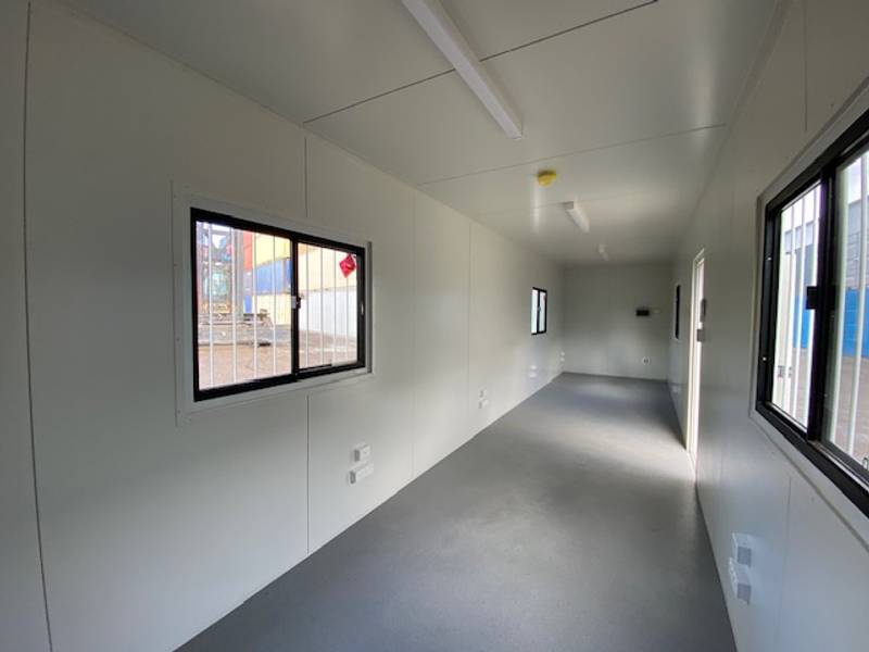 The 40ft off-grid site office