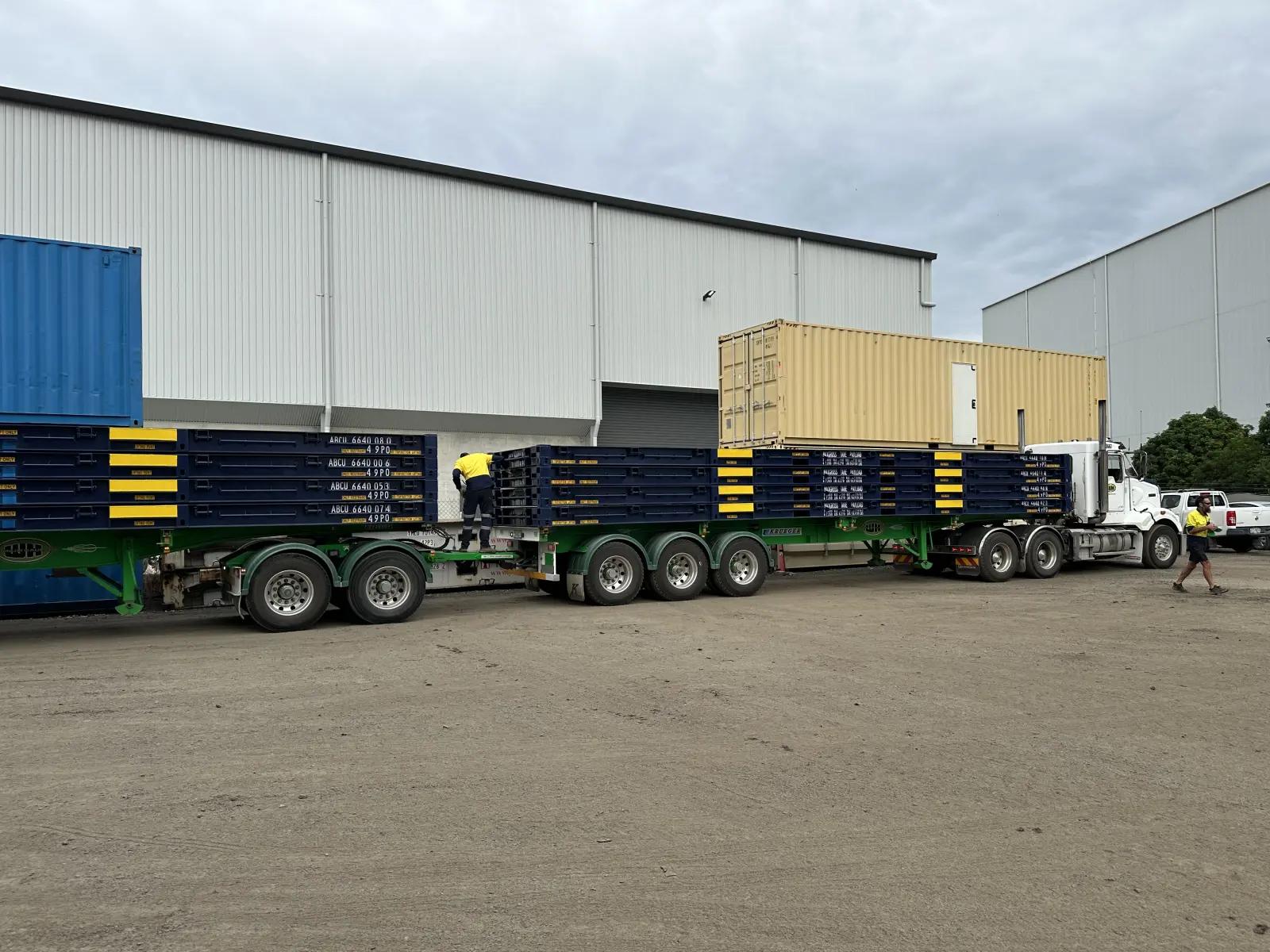 40ft Platform w' Twist Lock