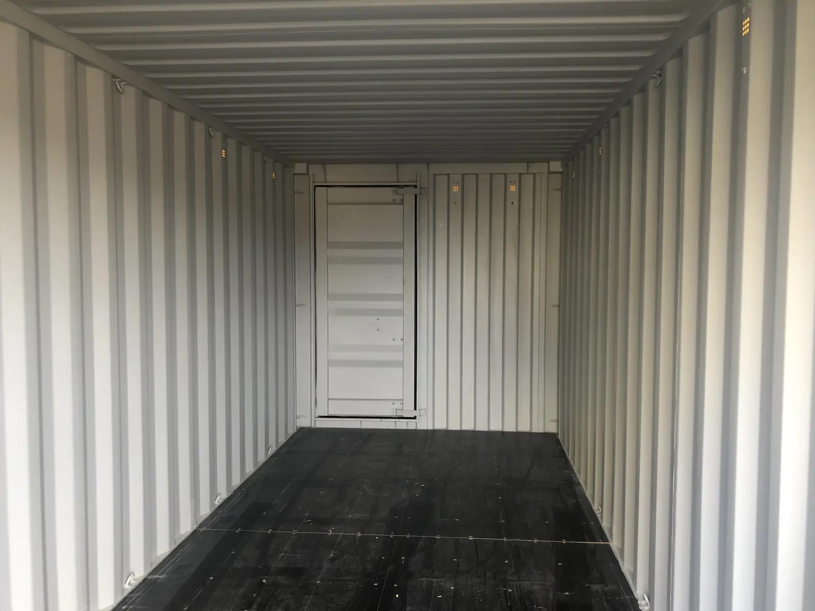 20ft Shipping Container w' Tri Door