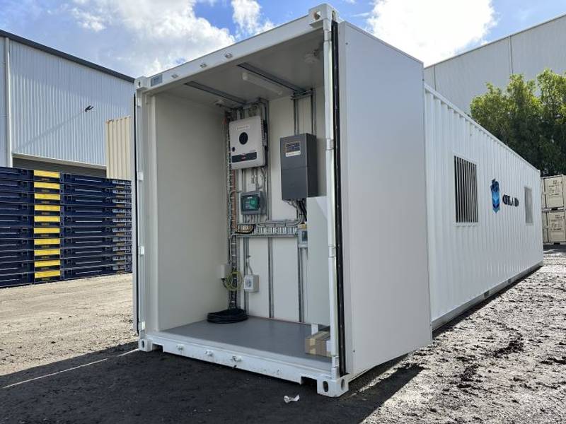 The 40ft off-grid site office