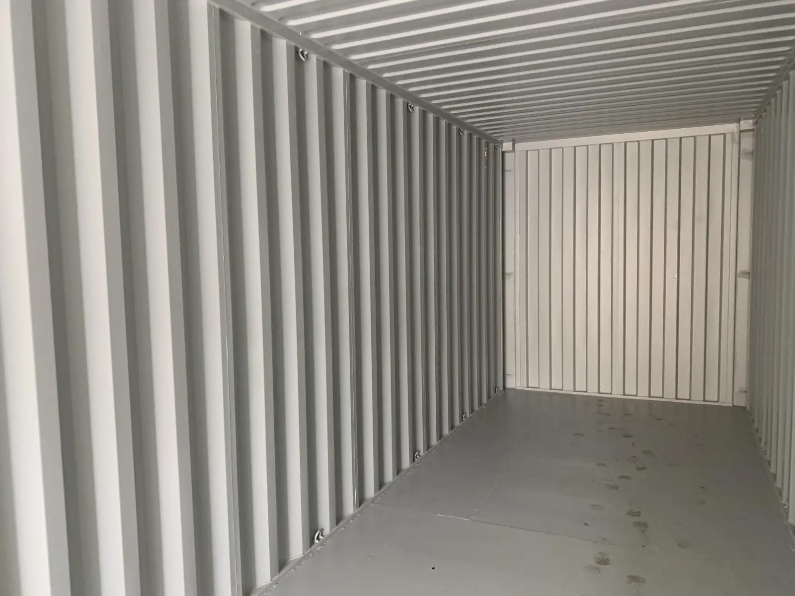 40ft High Cube Shipping Container w' Steel Floor