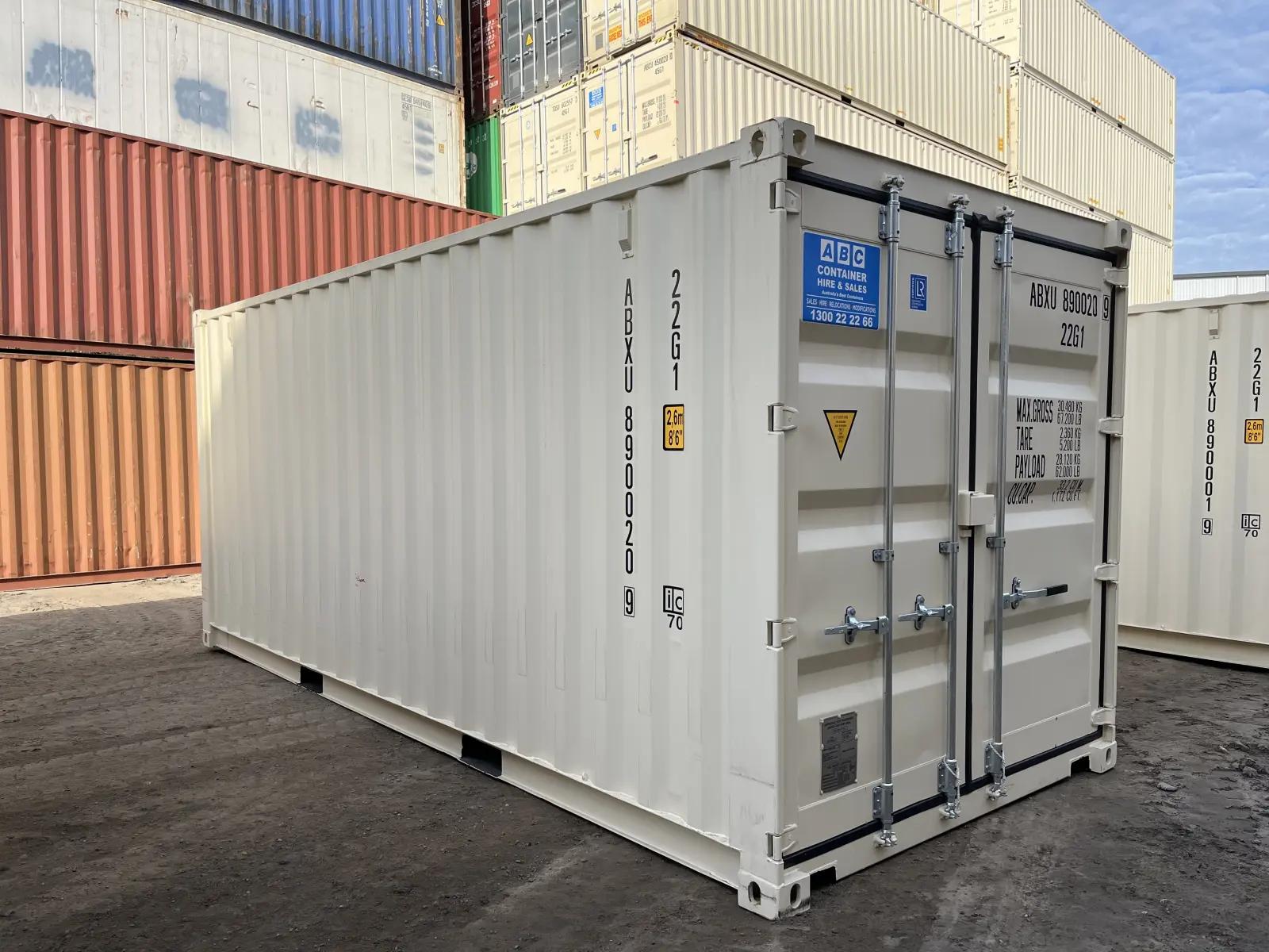 20ft Shipping Container w' Steel Floor