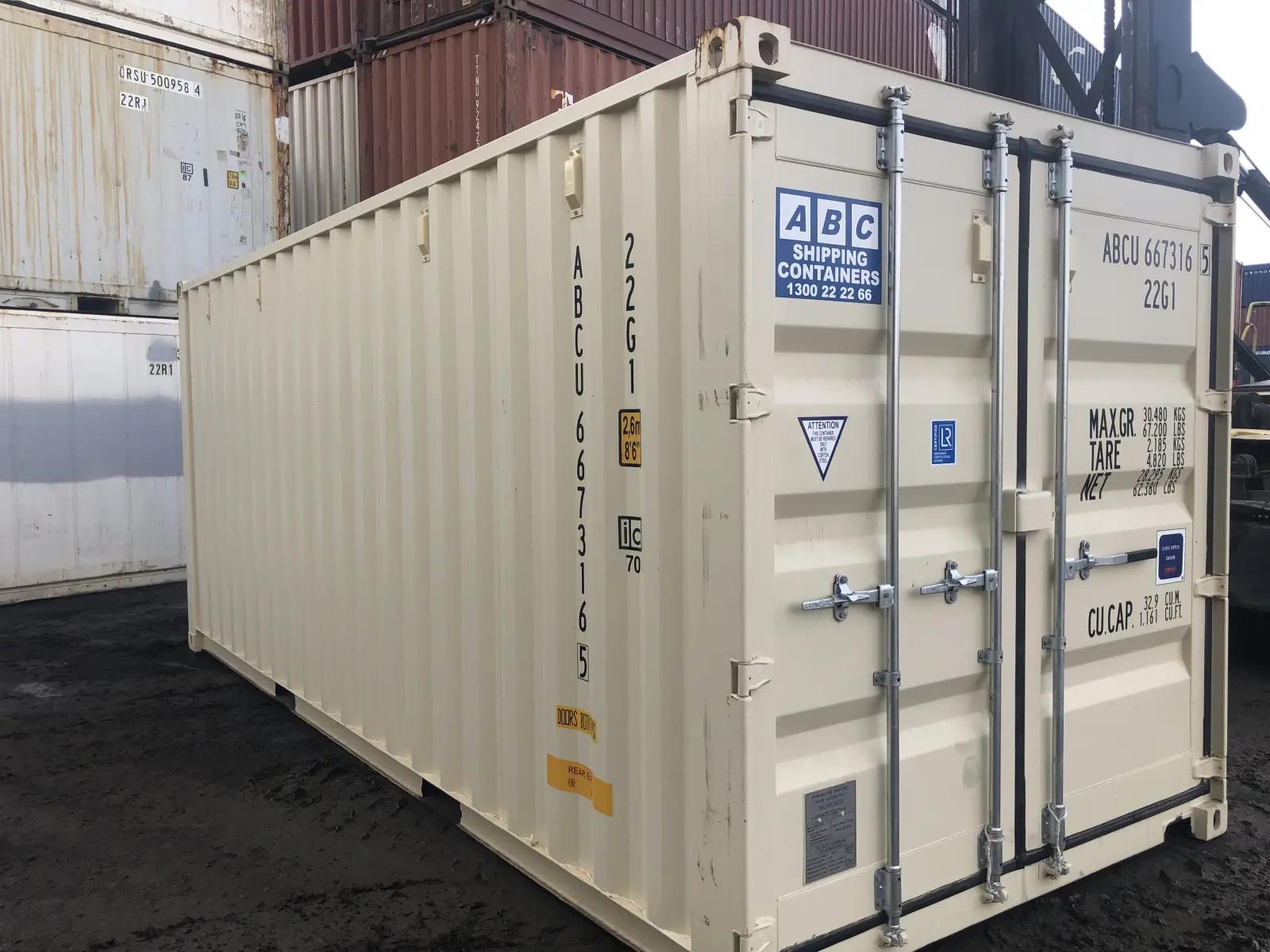 20ft Shipping Container w' Tri Door
