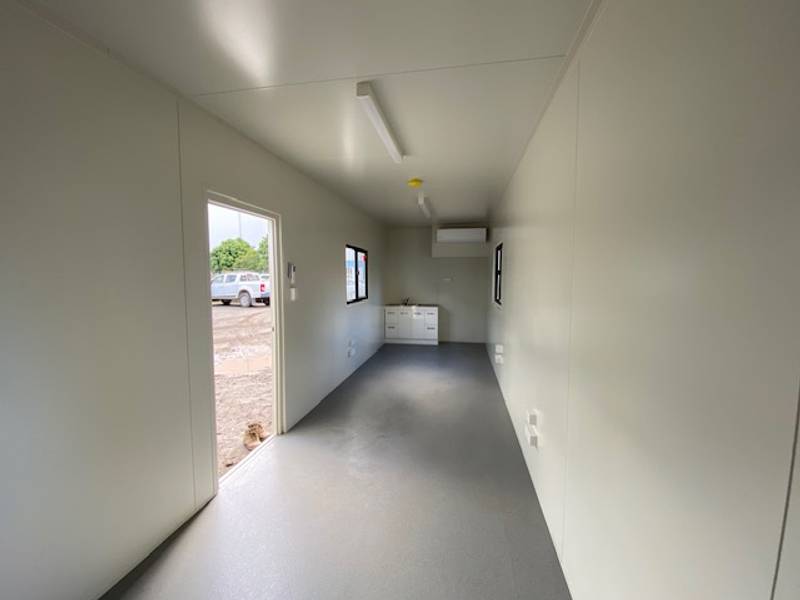 The 40ft off-grid site office