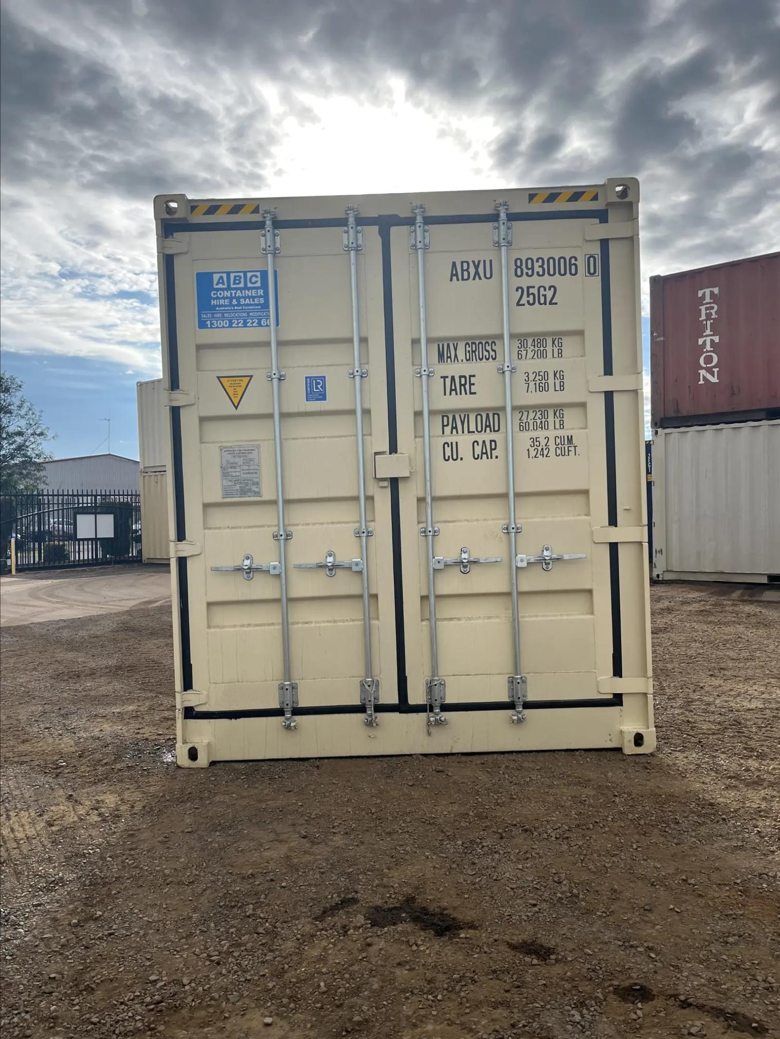 20ft High Cube Shipping Container w' Full Side Opening