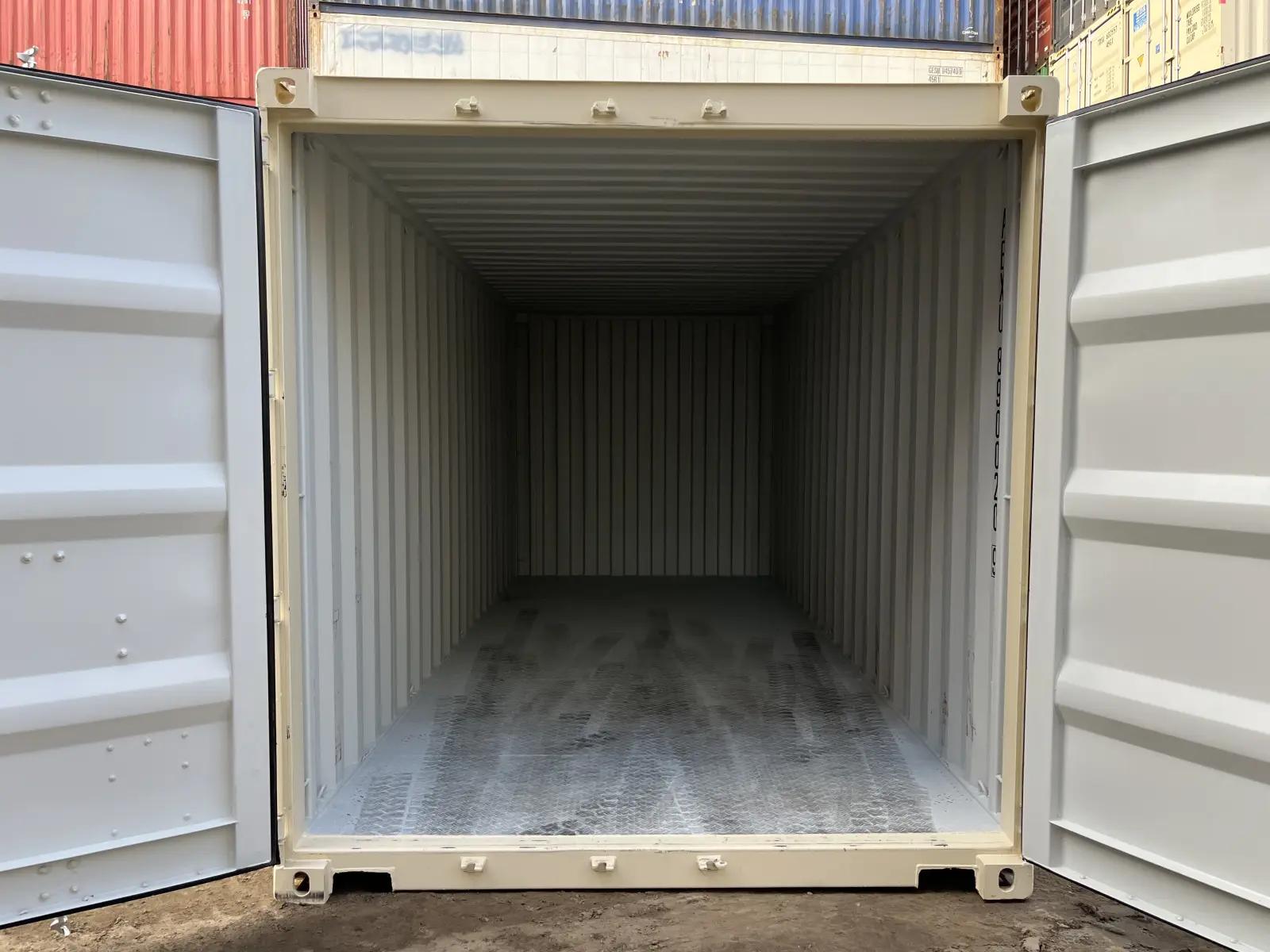 20ft Shipping Container w' Steel Floor