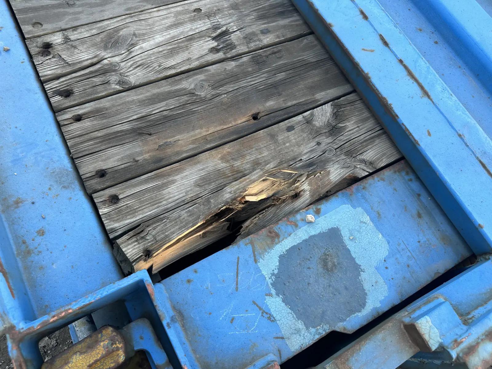 Used 20ft Flat Rack w' Collapsible Ends