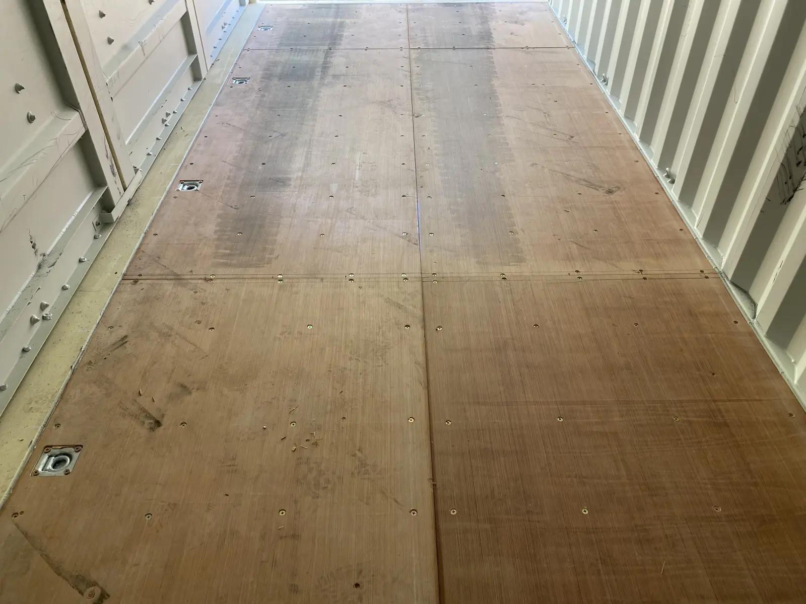20ft Shipping Container w' Full Side Opening