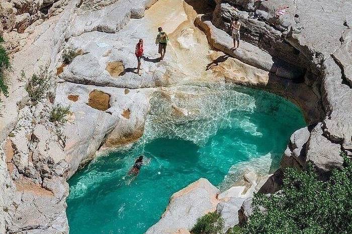 Paradise Valley 4