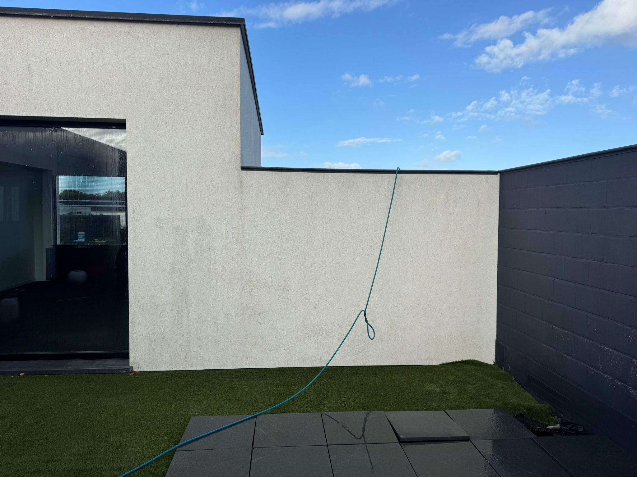 Crepi reinigen voor - Industriepark in Merelbeke