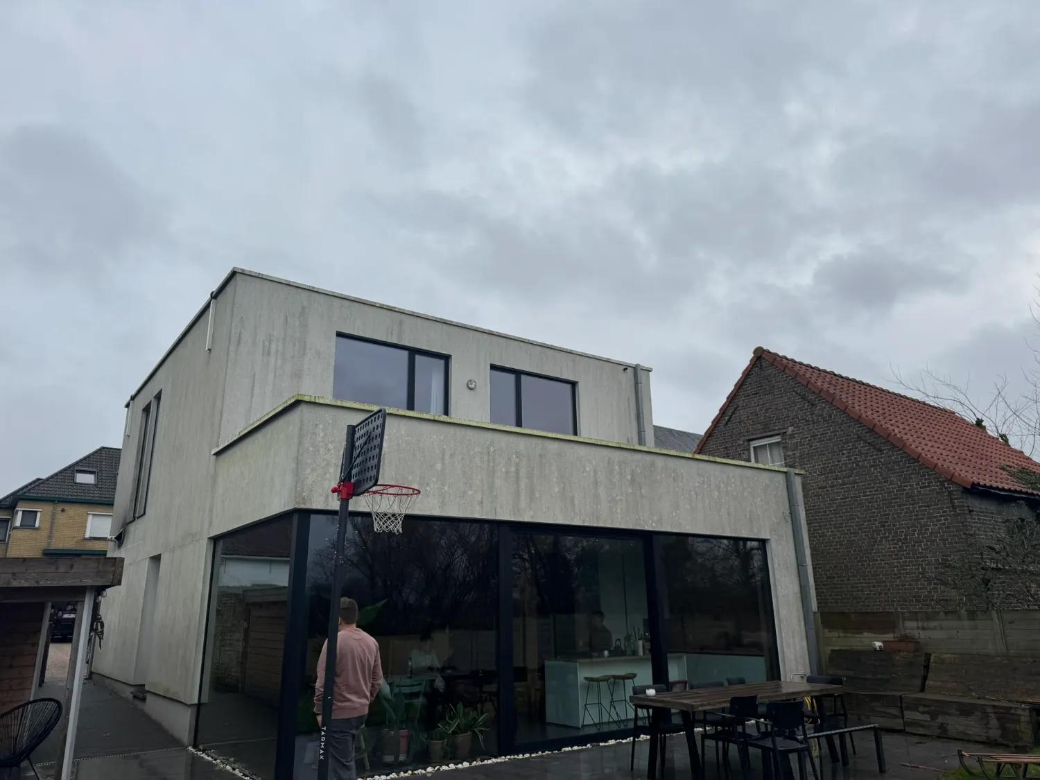 Crepi reinigen voor - Ooikeplein in Wortegem-Petegem