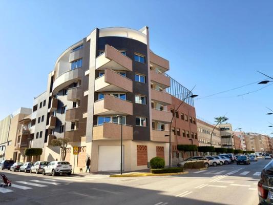 “Oportunidad en Benicarló: Listo para entrar a vivir”