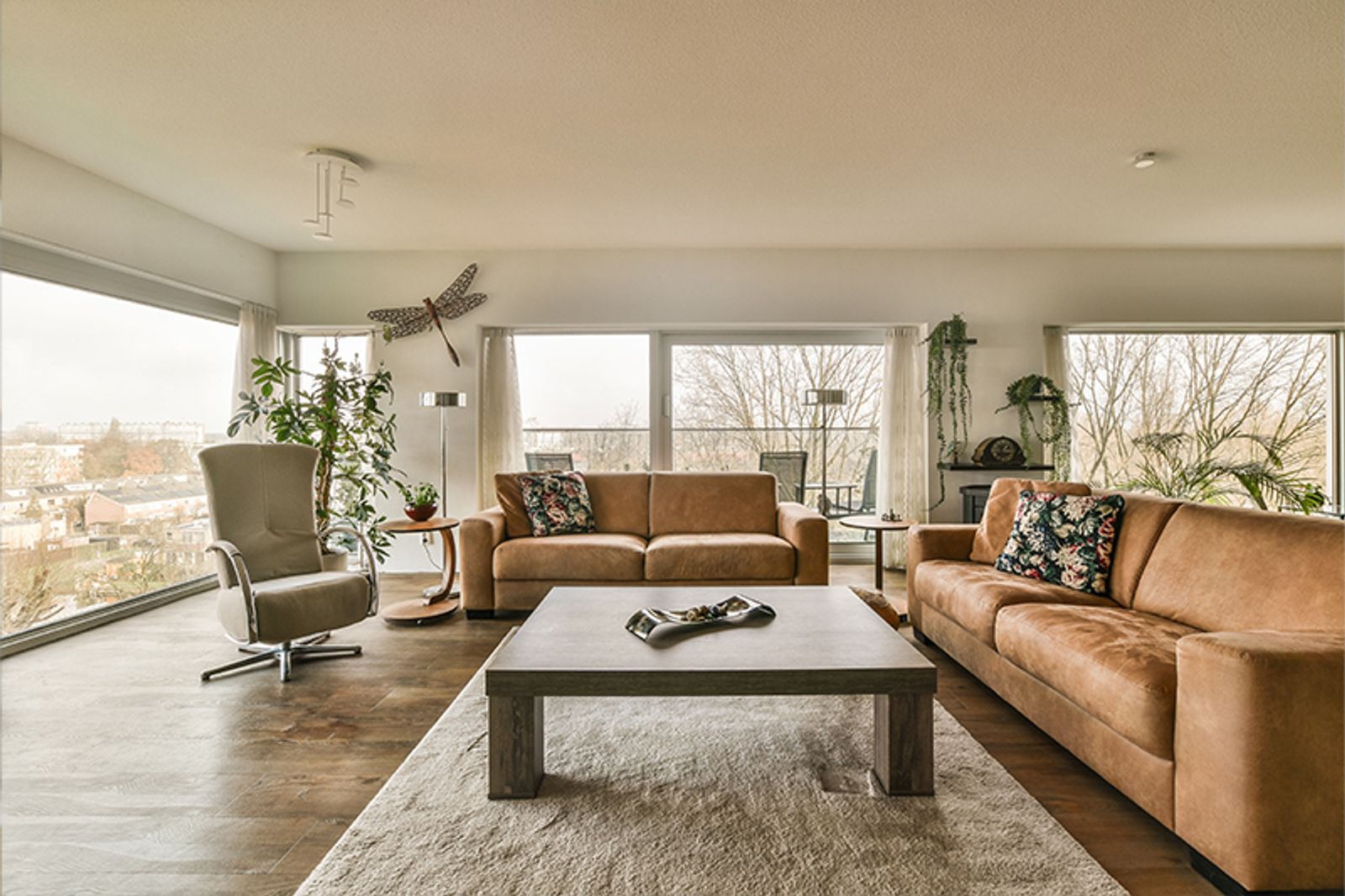 The Benefits of Eco-Friendly Cleaning: A Healthier Home for You and Your Family