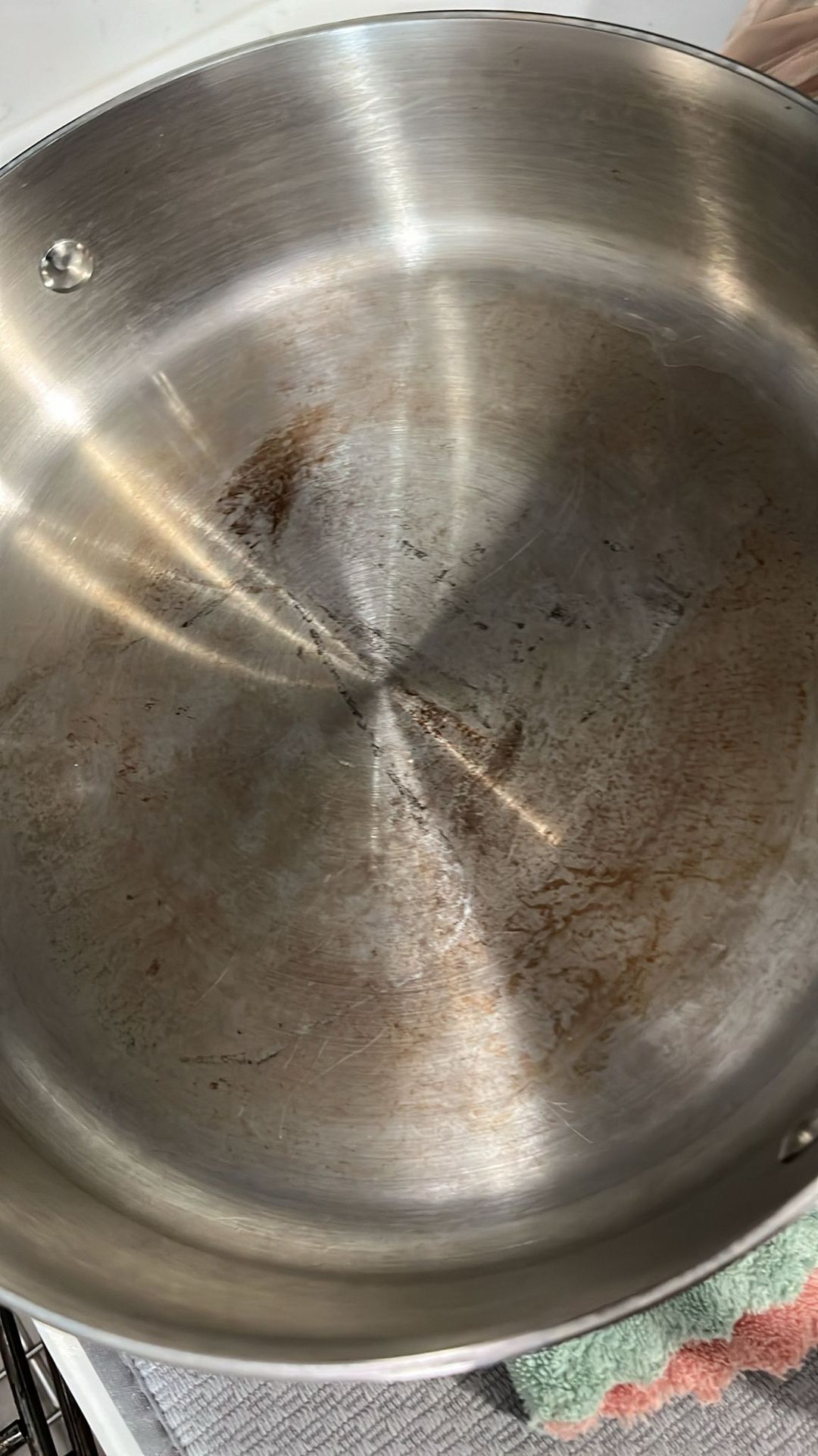Sisters Home Cleaning Image