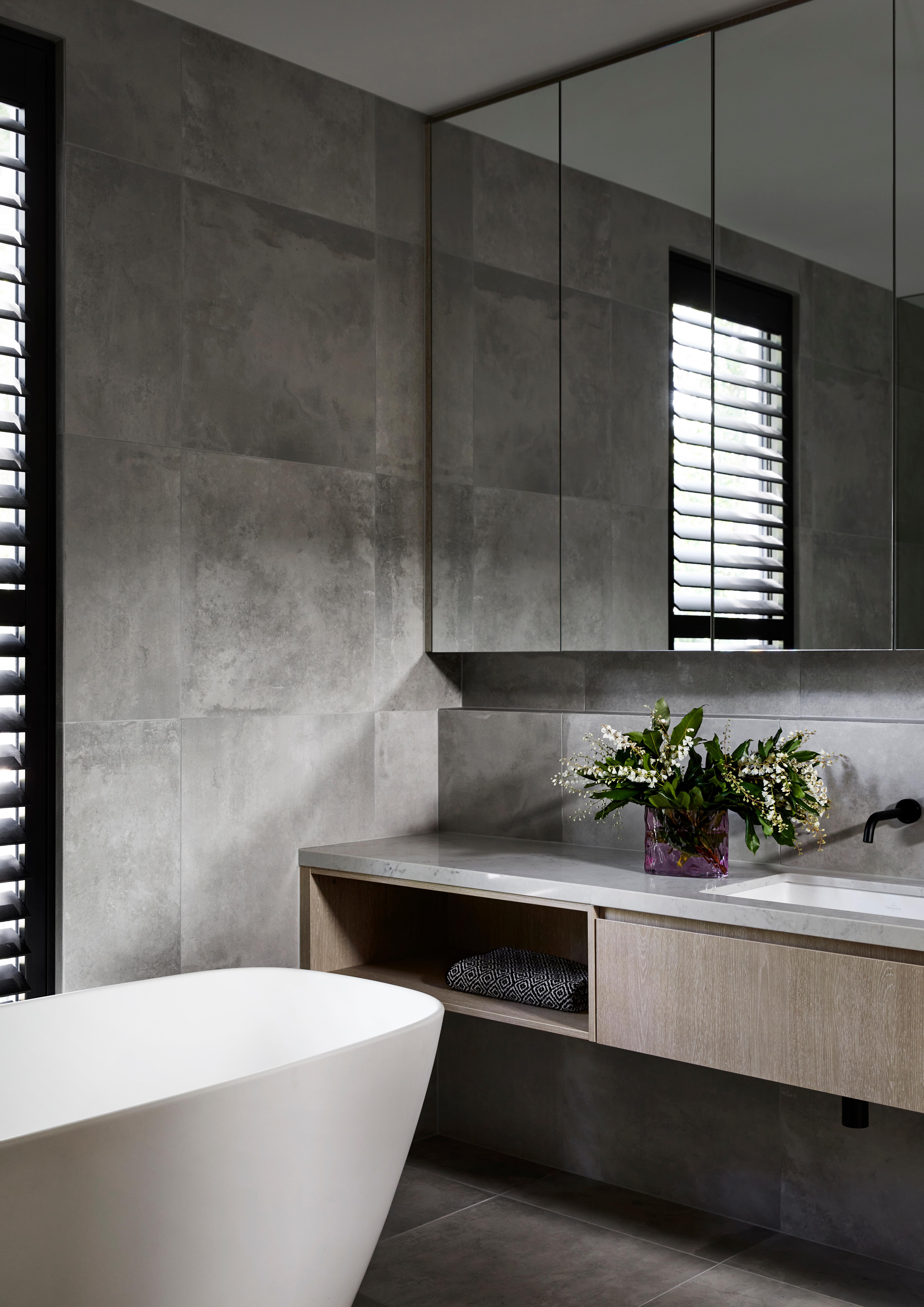 Modern and moody bathroom