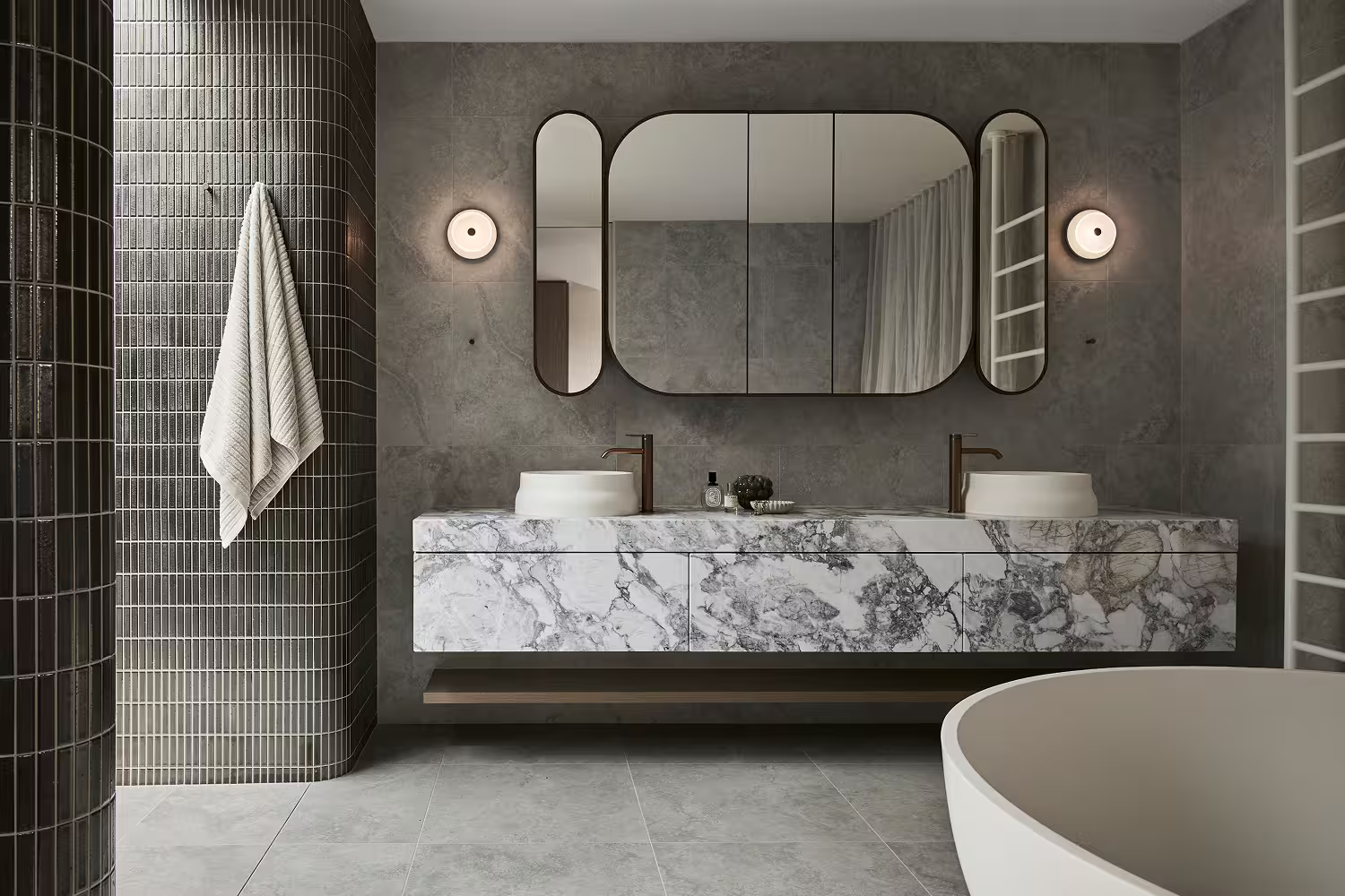 Primary Ensuite in Thomas Archer Jasper House in Bentleigh