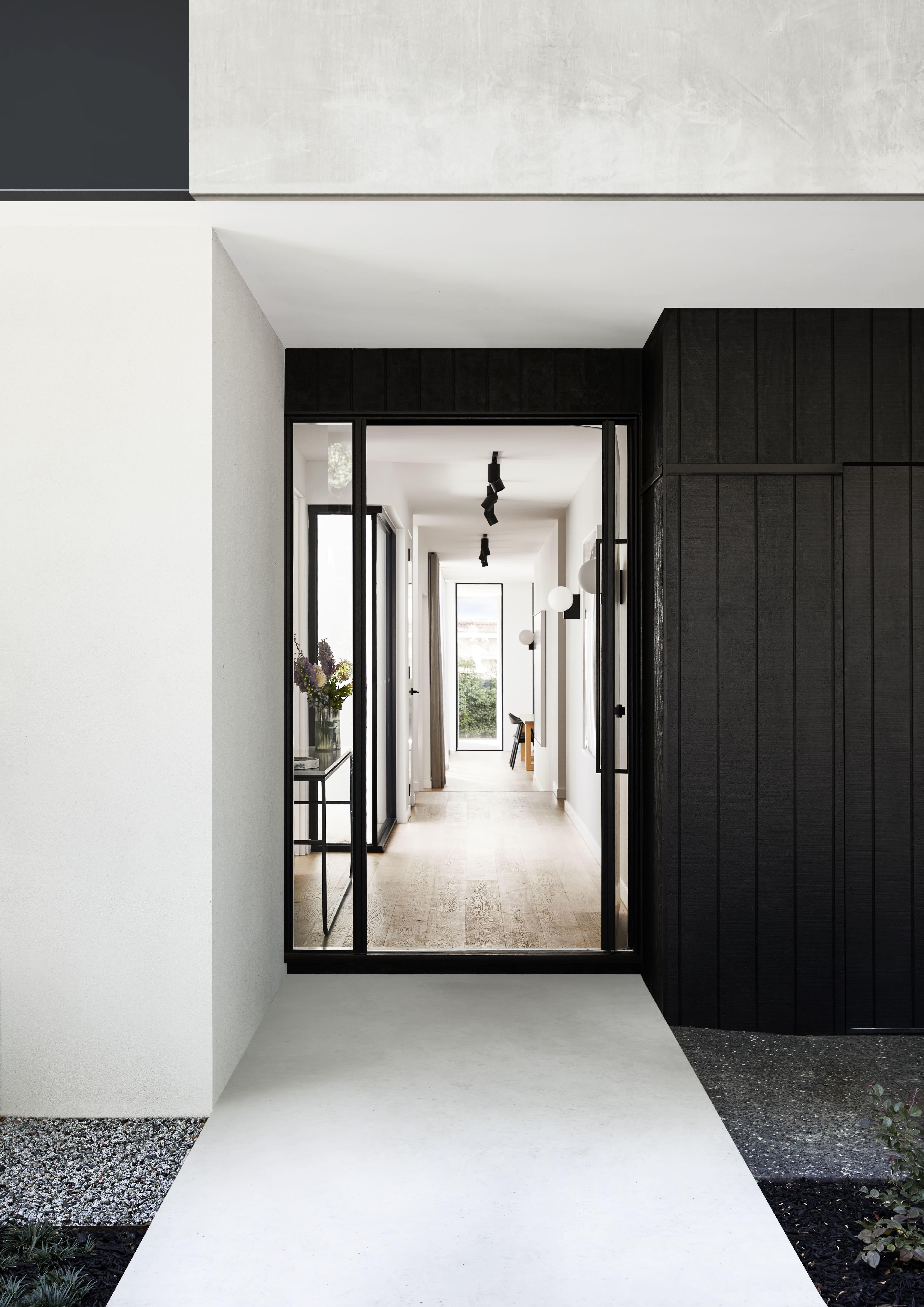 A contemporary house front door/entranceway