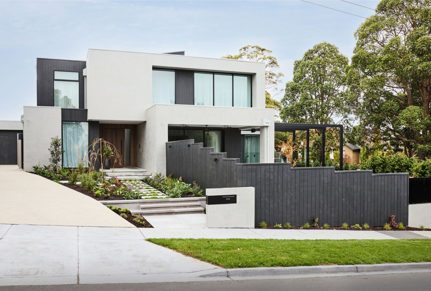 Modern, Custom design Thomas Archer Facade