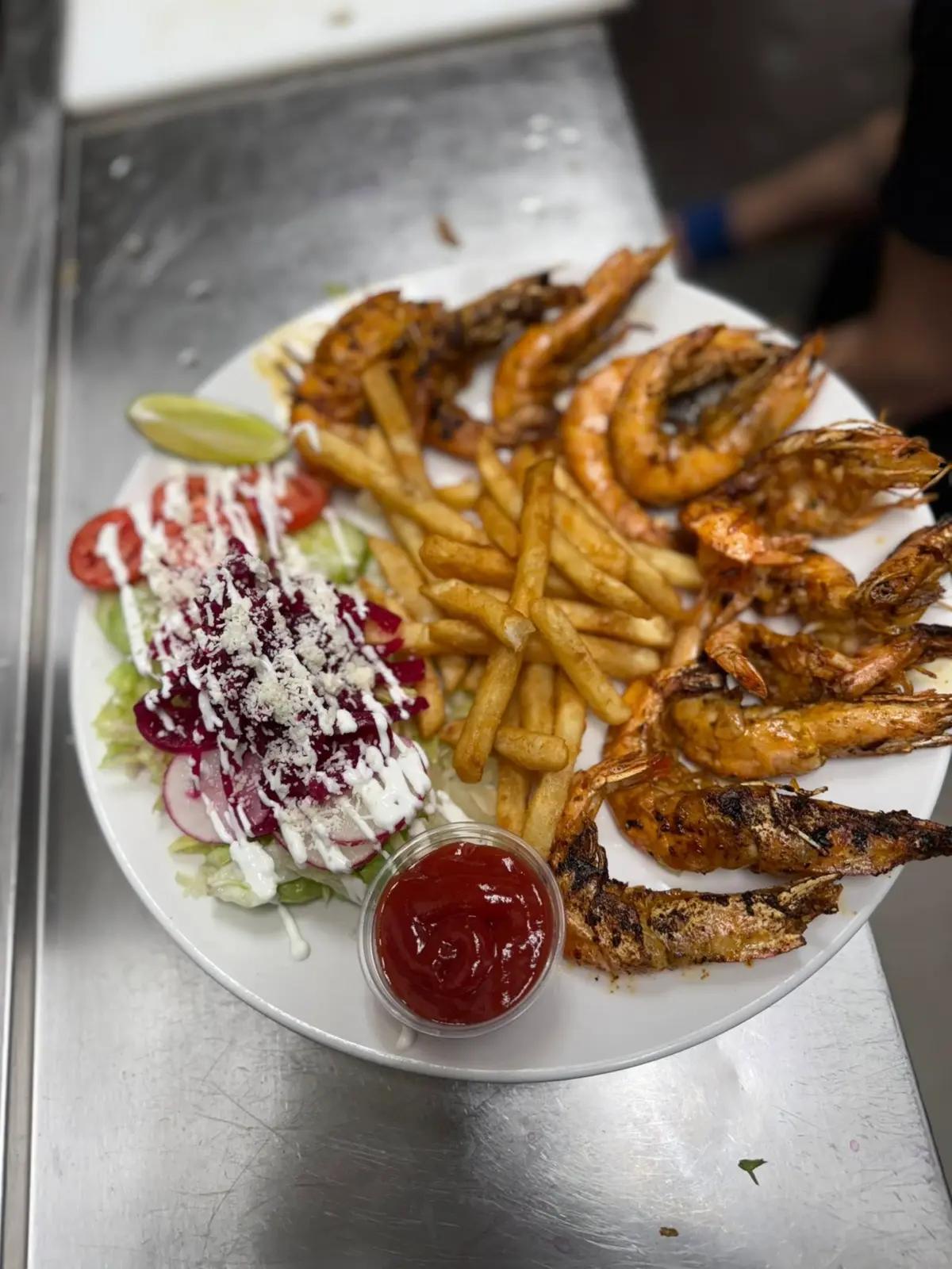 Aztecas Mexican Restaurant Bar & Grill | Other Services | Minneapolis | 3