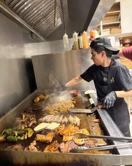 Aztecas Mexican Restaurant Bar & Grill