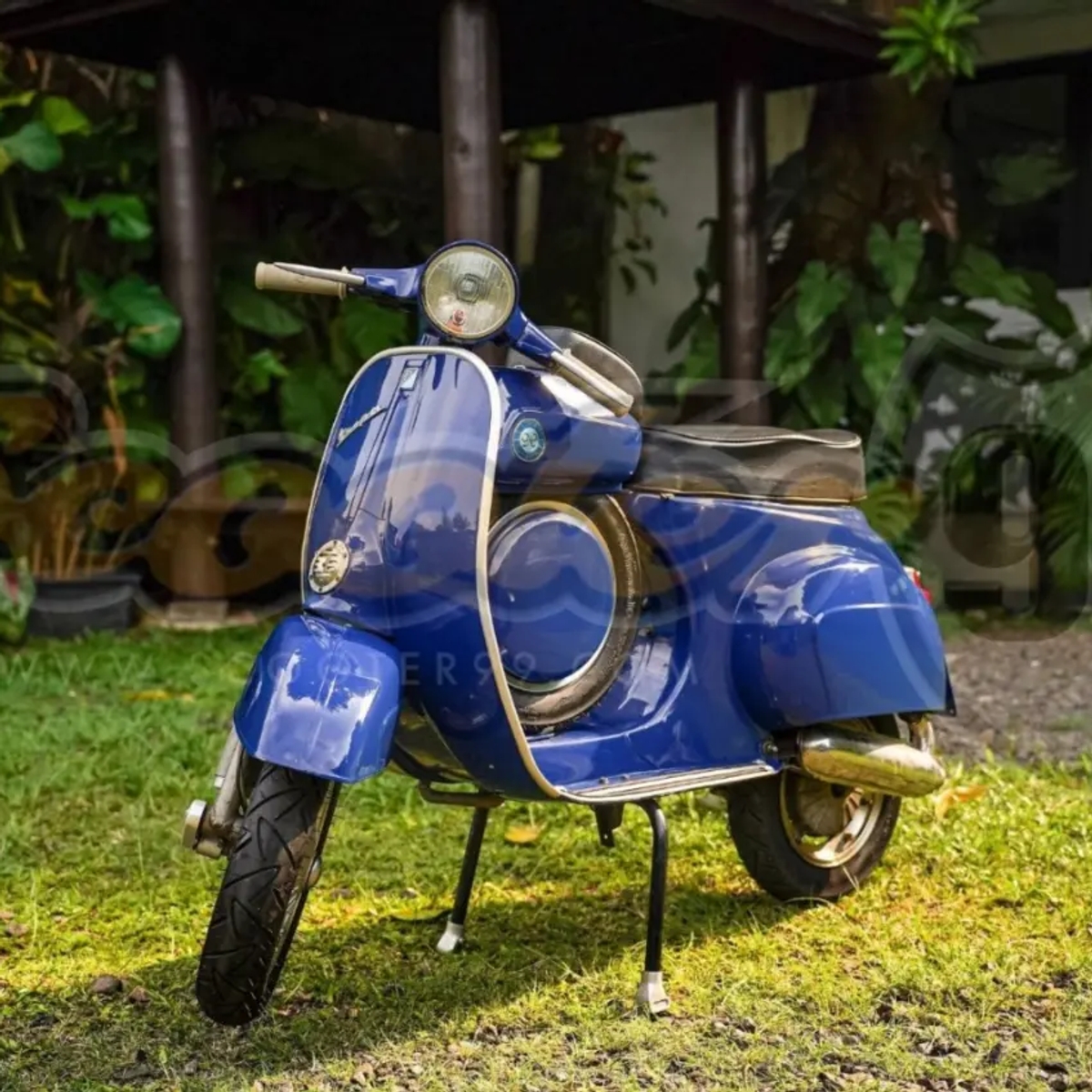 Vespa SS90 Blue Edition — Restored by Scooter99 | Motor vehicles | Miami | Ad gallery (SEO) | 1