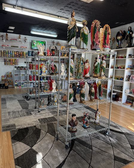 Botánica La Santa Cruz | Other Services | Dallas | 5