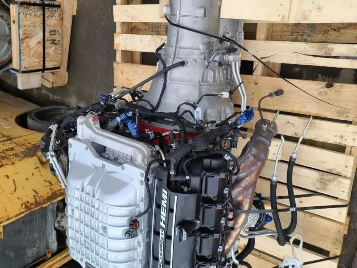 2023 Dodge 6.2L Supercharged HEMI V8 engine package | Auto parts | Las Vegas | 2