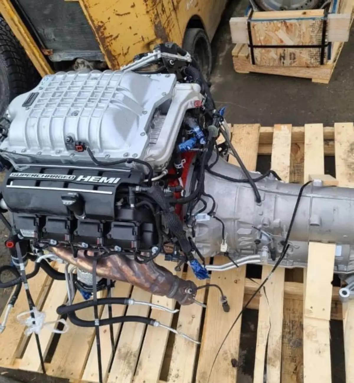 2023 Dodge 6.2L Supercharged HEMI V8 engine package | Auto parts | Las Vegas | 2