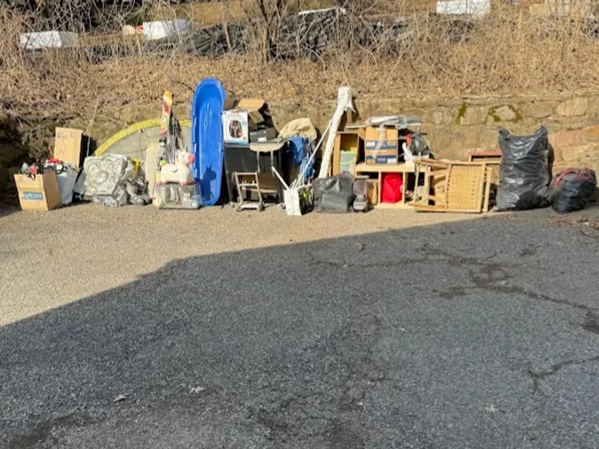 Escape Junk and Moving LLC - 14