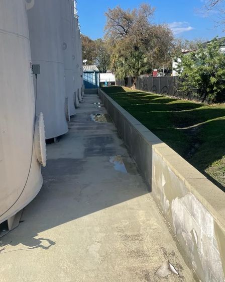 High Quality Pressure Wash Services | Cleaning of commercial premises | Tampa | 3