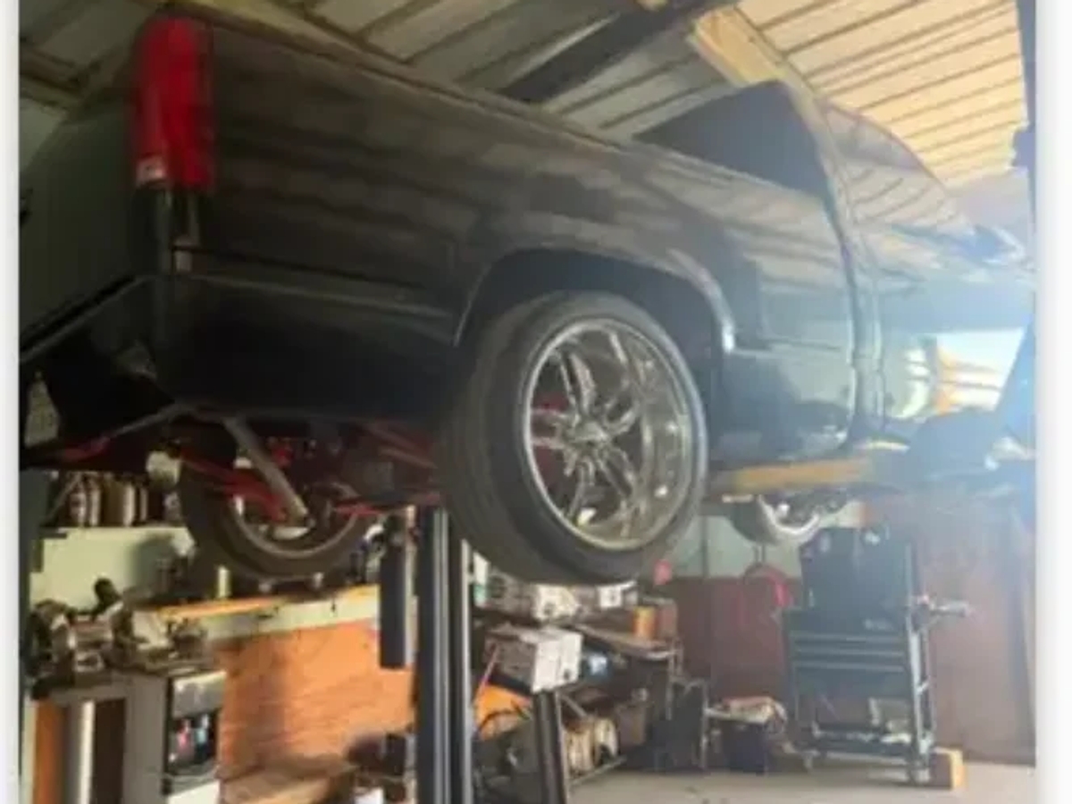MARTÍN AUTO REPAIR | GPS devices | Los Angeles | Ad gallery (SEO) | 2